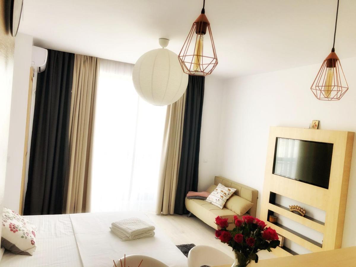 Lucky Star Studio Mamaia Nord Năvodari Екстериор снимка